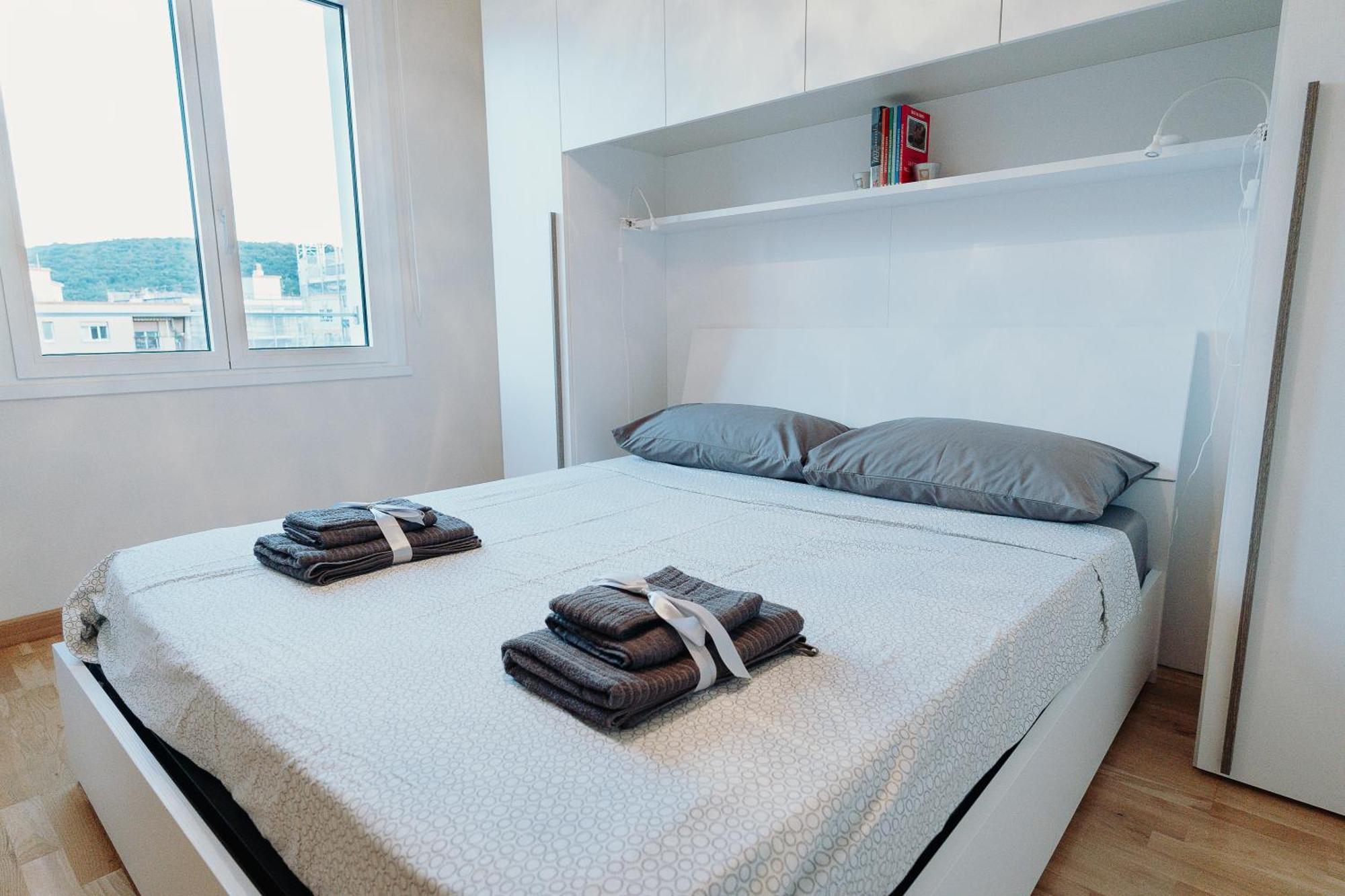 5Min Stazione Centrale Appartamento Con Terrazza Триест Екстериор снимка